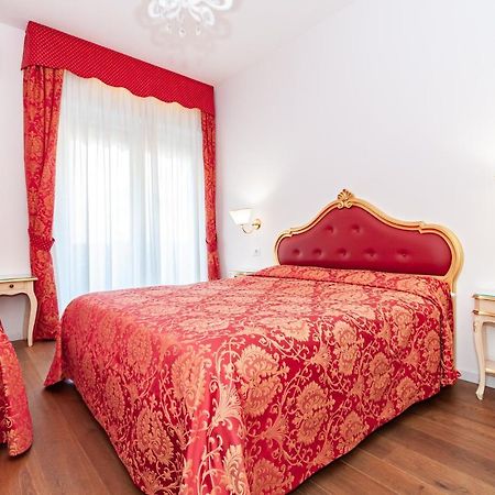 Ca' Rebeka Venice - Atika & Atif Mestre Ngoại thất bức ảnh