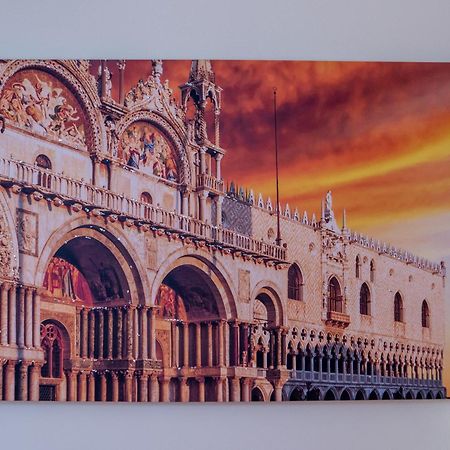 Ca' Rebeka Venice - Atika & Atif Mestre Ngoại thất bức ảnh