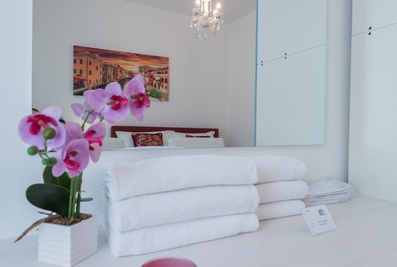 Ca' Rebeka Venice - Atika & Atif Mestre Ngoại thất bức ảnh